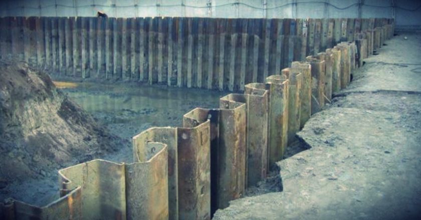 Применение шпунта Ларсена при укреплении котлованов и инженерных конструкций